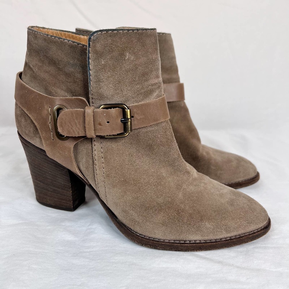 Aquatalia Liana Ankle Bootie Size 8.5 Tan Suede Leather Weatherproof Heeled Boot